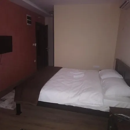Prenociste Hrast Paracin